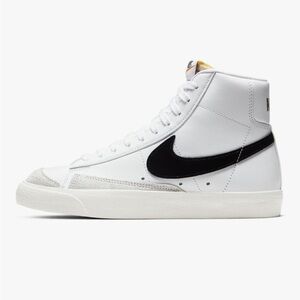 Nike Blazer Mid 77 Blazer Womens Size 8